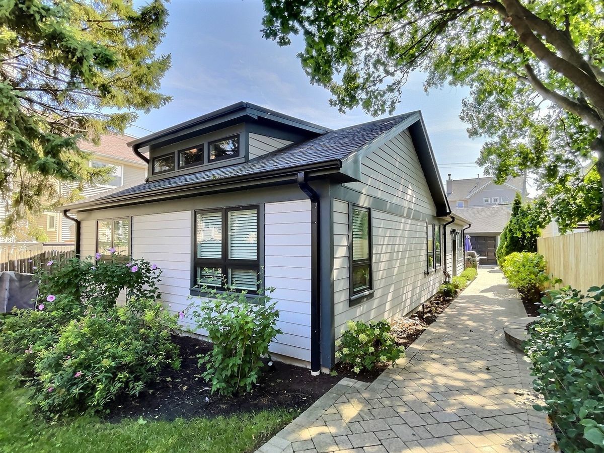 5245 ARDMORE Avenue, Chicago, IL 60646