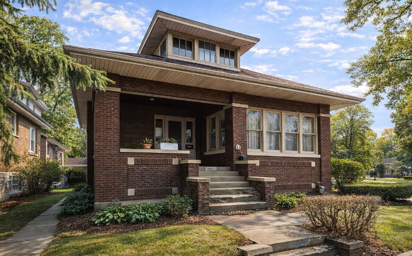 10350 S Prospect Avenue — Chicago, IL 60643