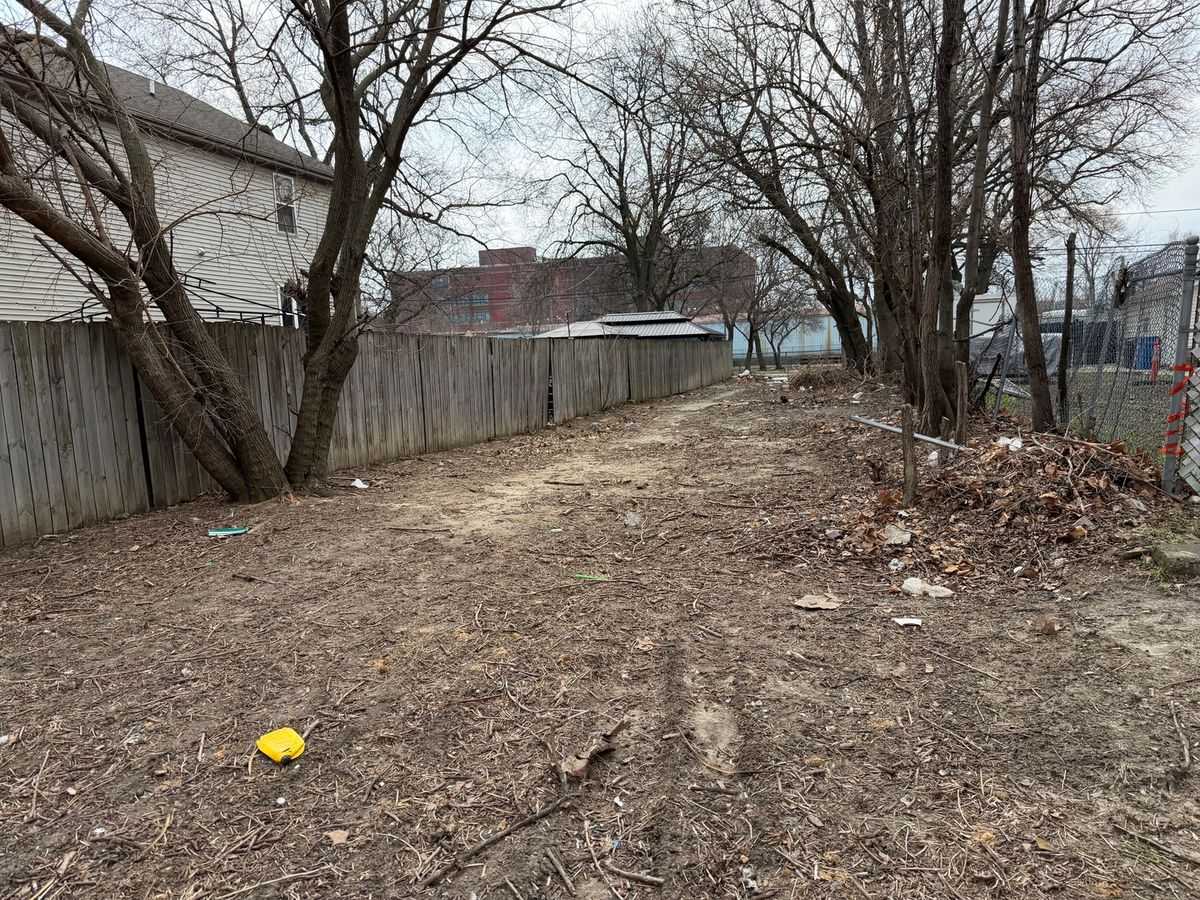 4133 Arthington Street, Chicago, IL 60624