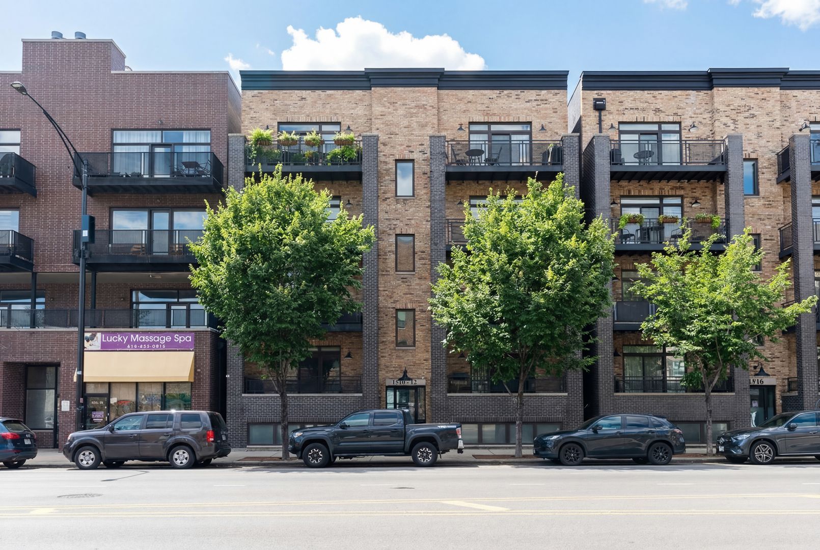 1510 N Western Avenue #2S — Chicago, IL 60622