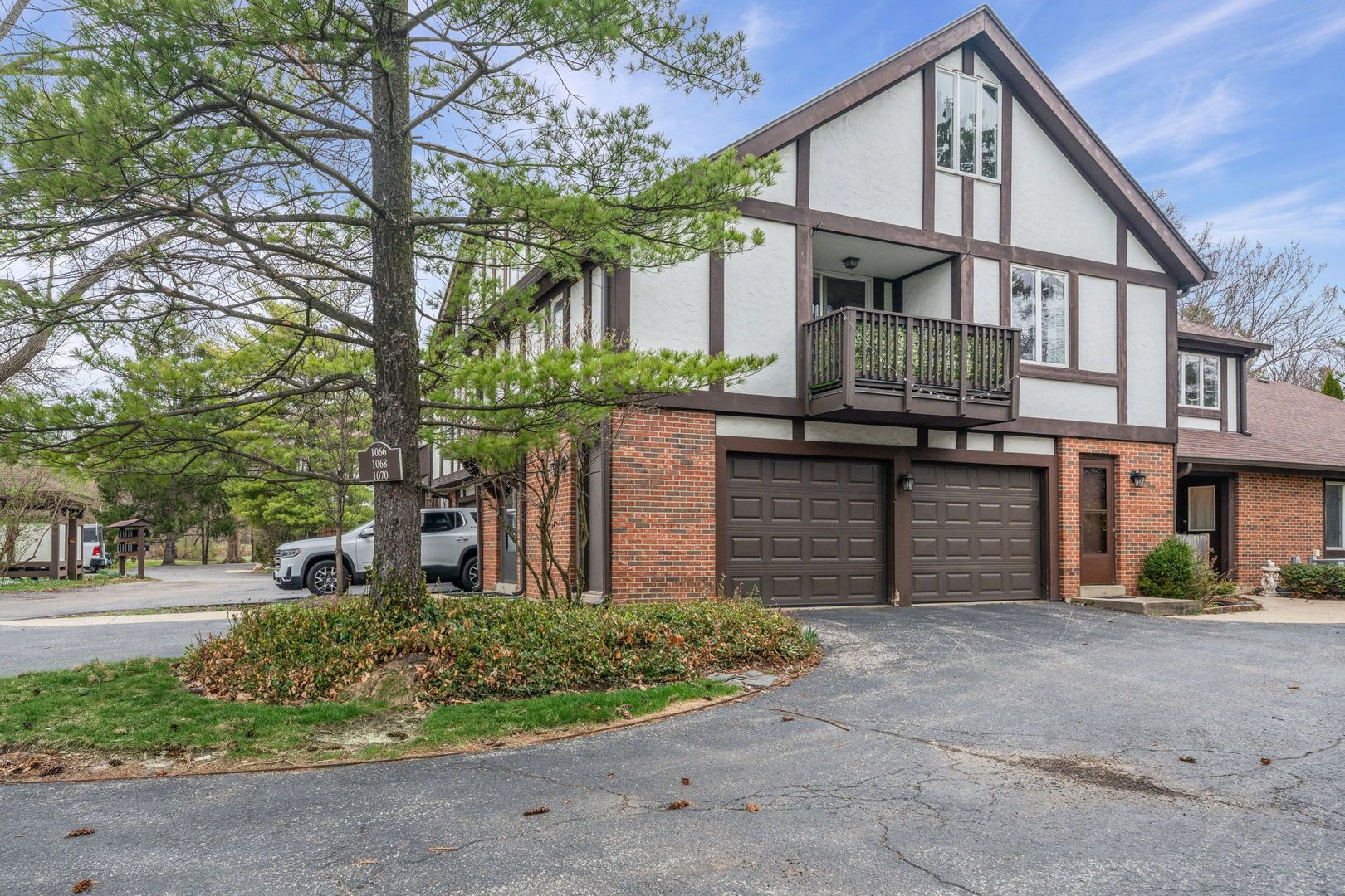 1066 Shermer Road #1066 — Glenview, IL 60025