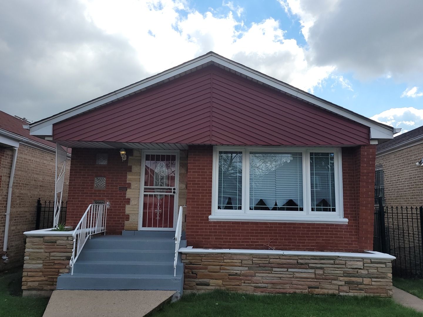 10755 S Vernon Avenue — Chicago, IL 60628