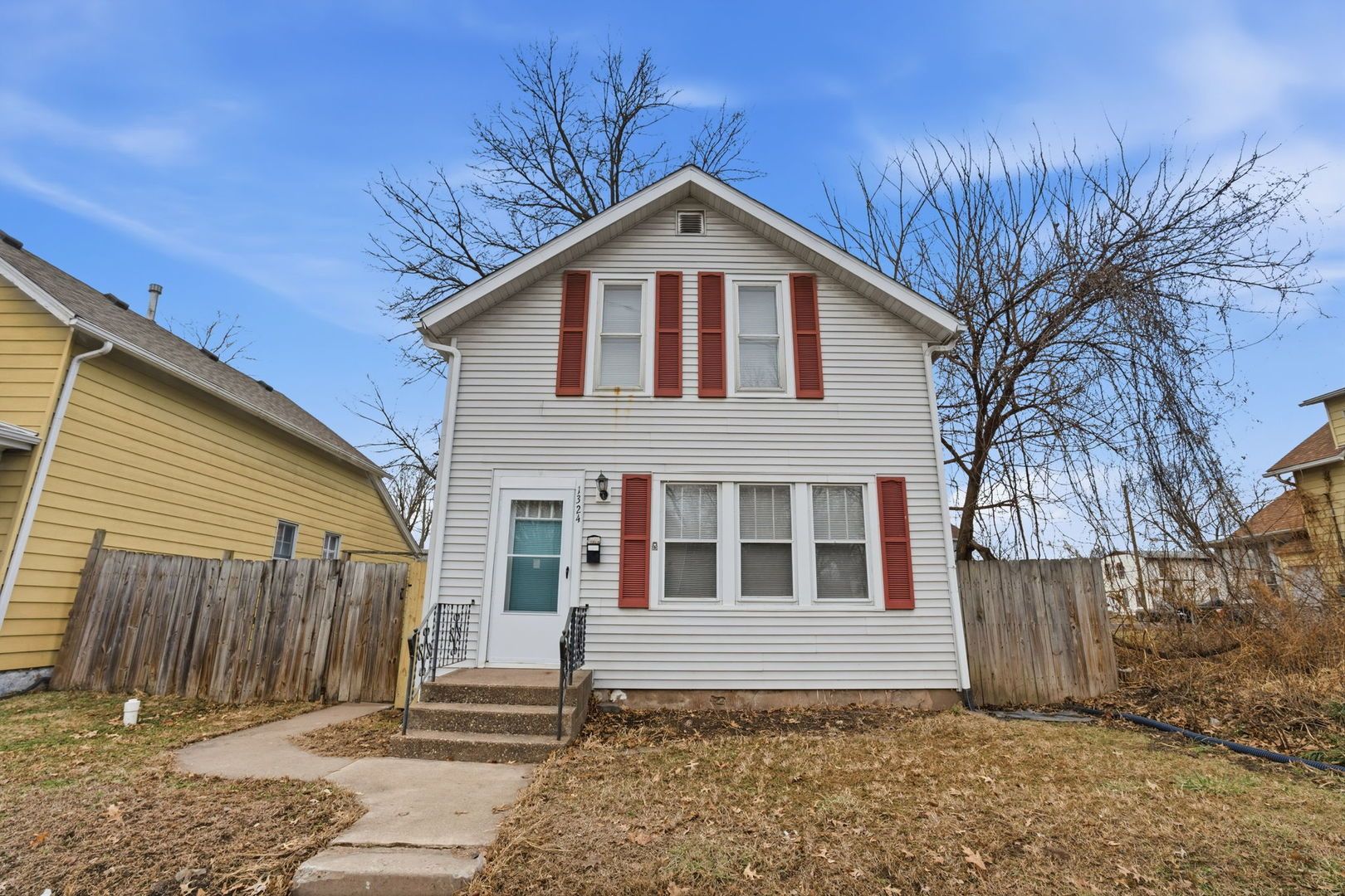 1324 Marquette Street — Davenport, IA 52804