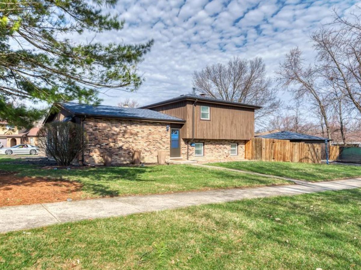 18724 Loomis Avenue, Homewood, IL 60430