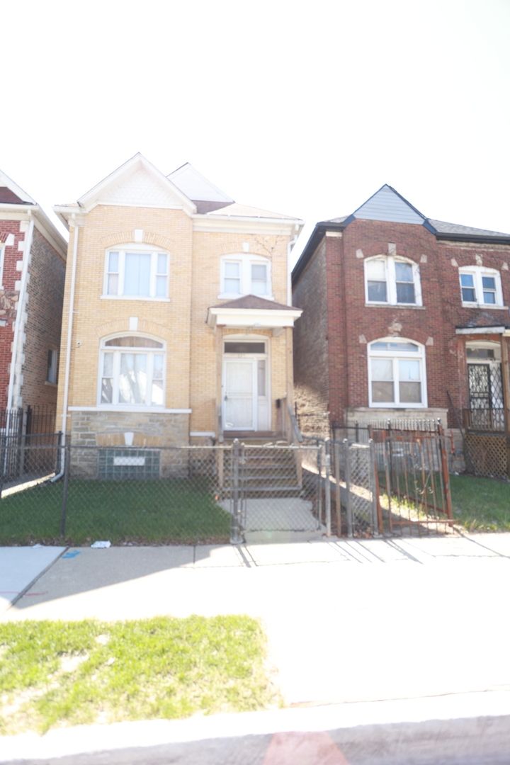 637 W 59th Street — Chicago, IL 60621