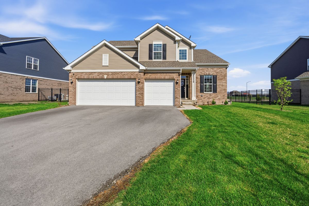 2314 Fountain Lane, New Lenox, IL 60451