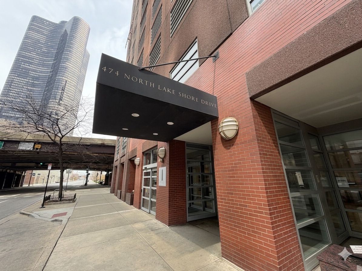 474 N Lake Shore Drive #2206 — Chicago, IL 60611