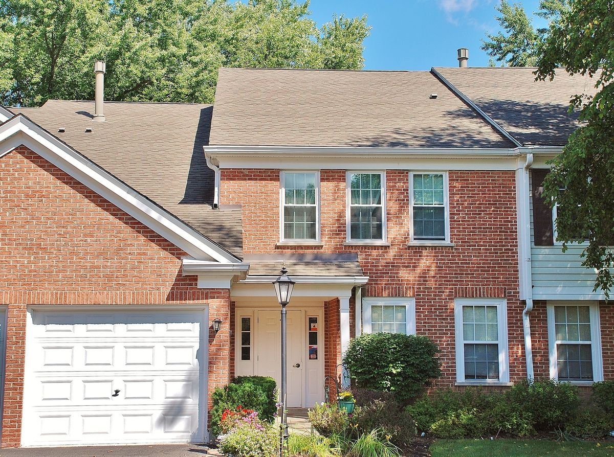 662 Regent Lane, Prospect Heights, IL 60070