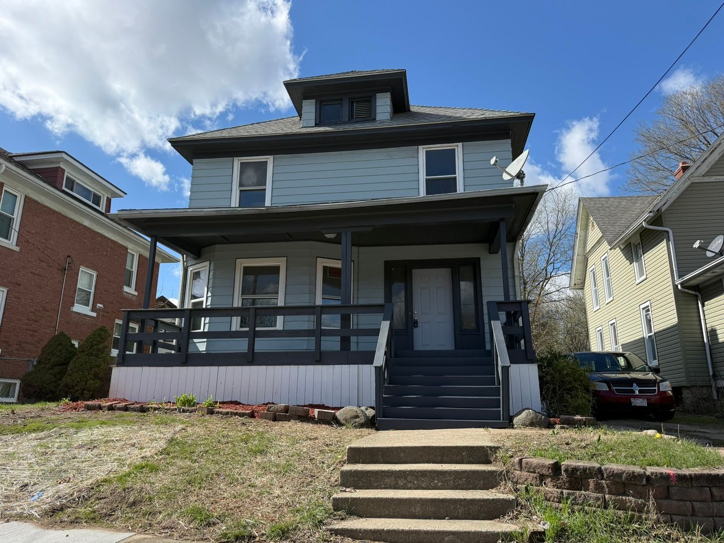 928 North Avenue — Rockford, IL 61103