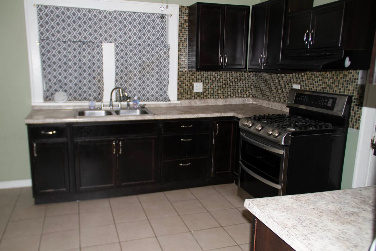 207 Poplar Street, Depue, IL 61322