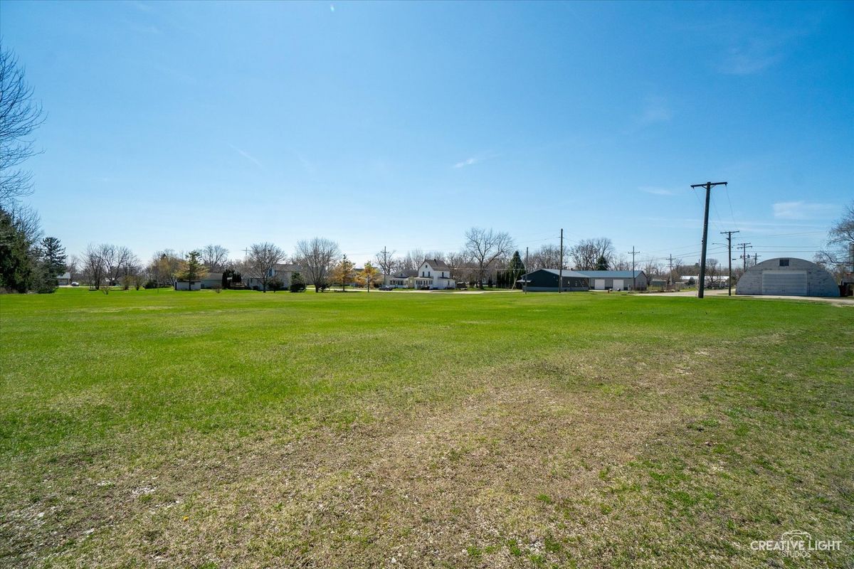 237 Peru Street, Paw Paw, IL 61353