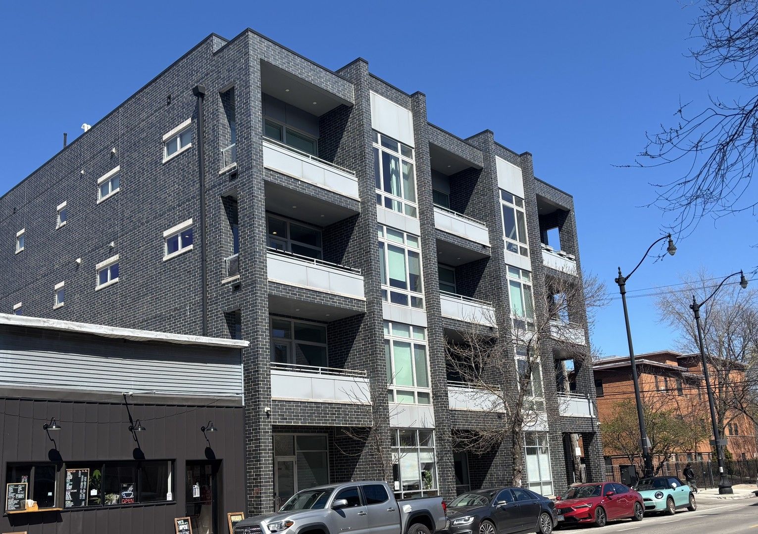 3024 W Armitage Avenue #1 — Chicago, IL 60647