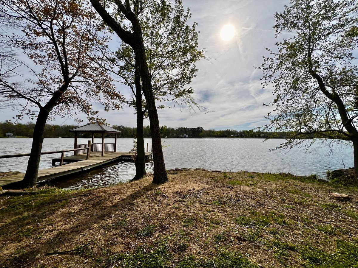 20062 N Shore Lane, West Frankfort, IL 62896