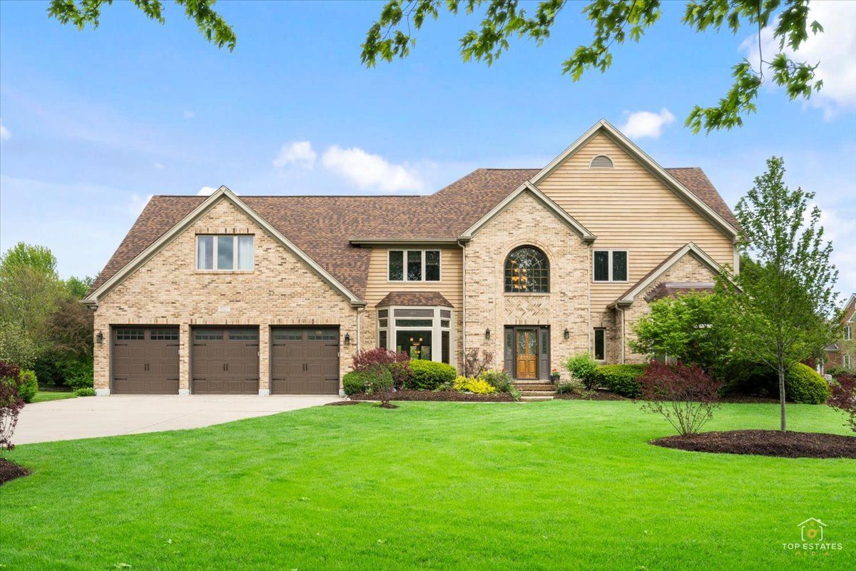 601 Ridgelawn Trail, Batavia, IL 60510