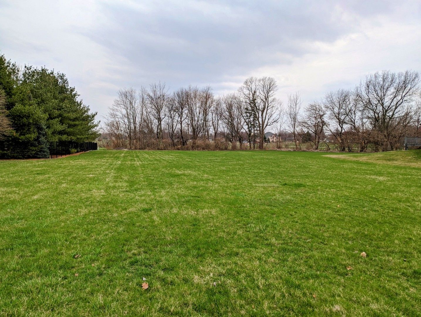 16 Gunia Avenue — Peru, IL 61354