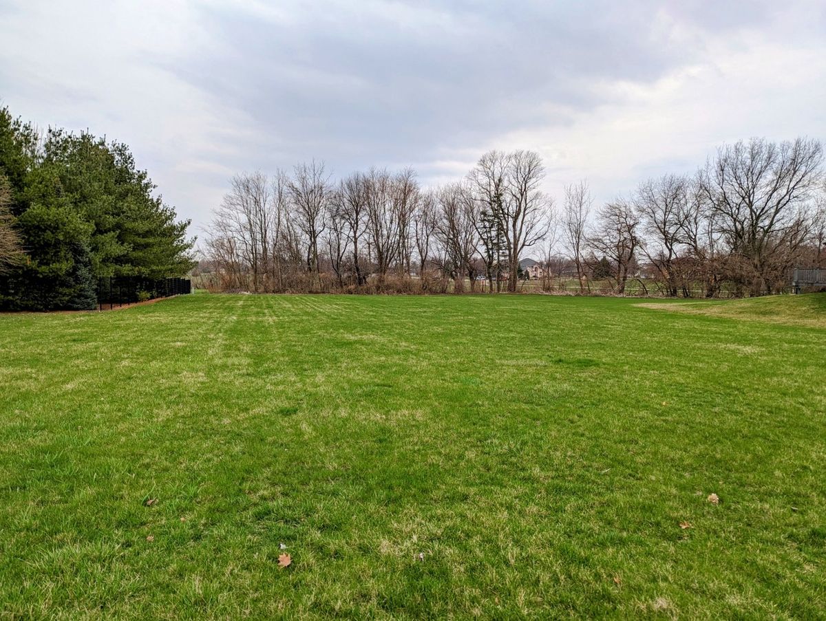 16 Gunia Avenue, Peru, IL 61354