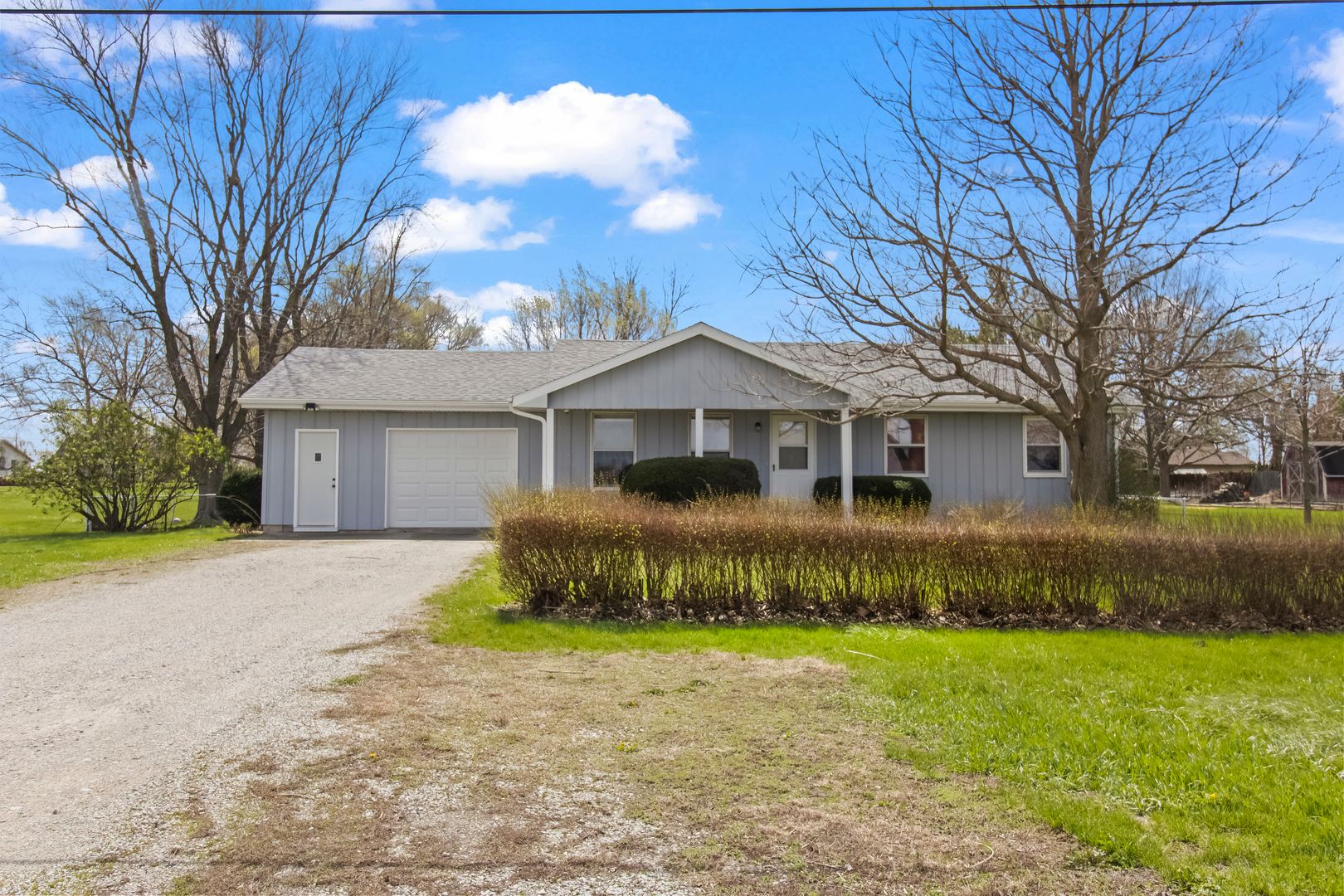 812 W 3rd Street — Gilman, IL 60938