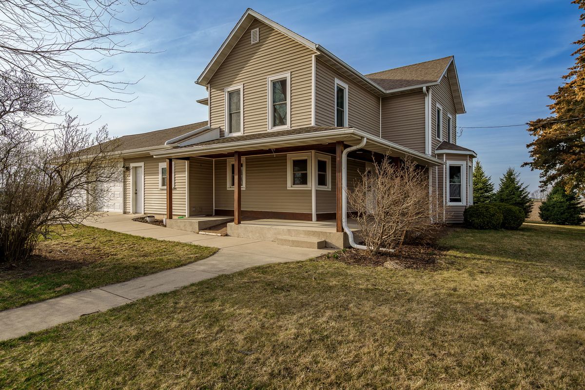 10182 N Adeline Road, German Valley, IL 61039