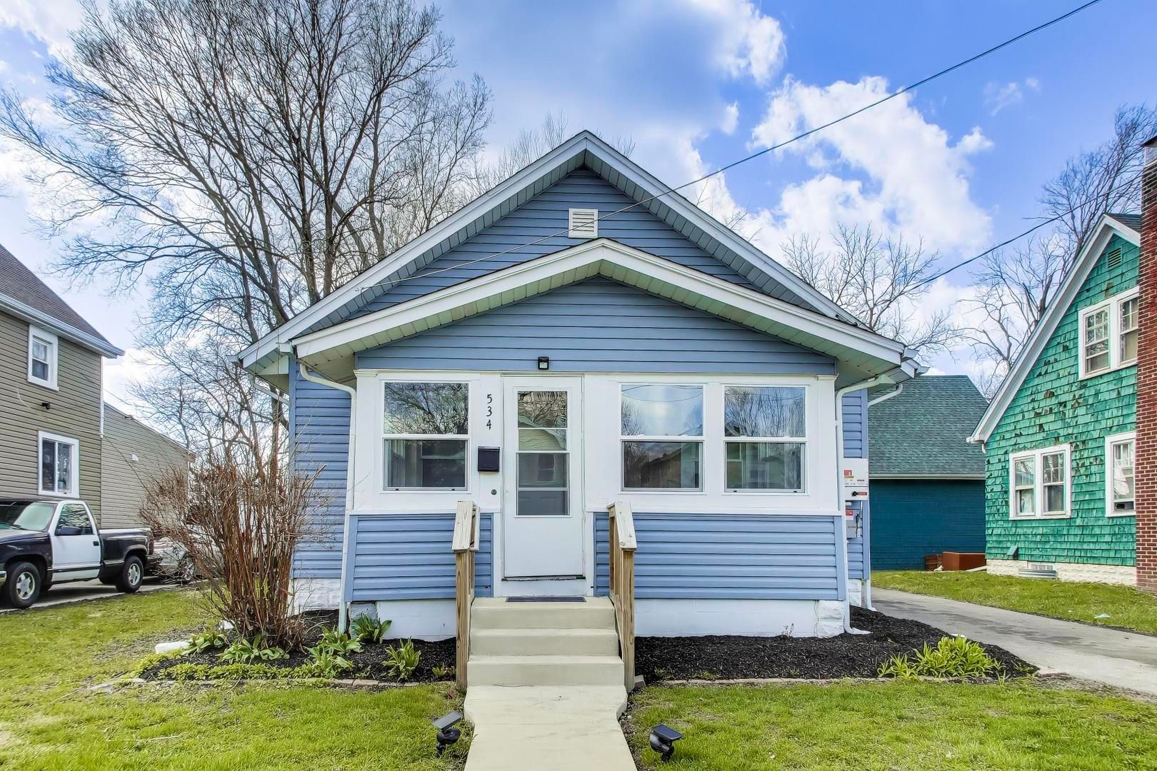 534 N May Street — Aurora, IL 60506