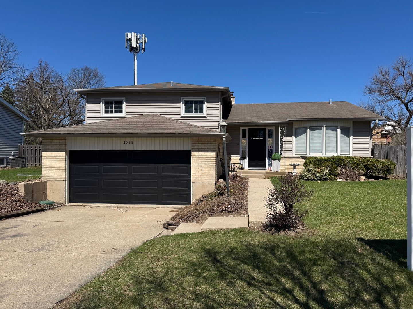 2018 E Ivy Lane — Mount Prospect, IL 60056