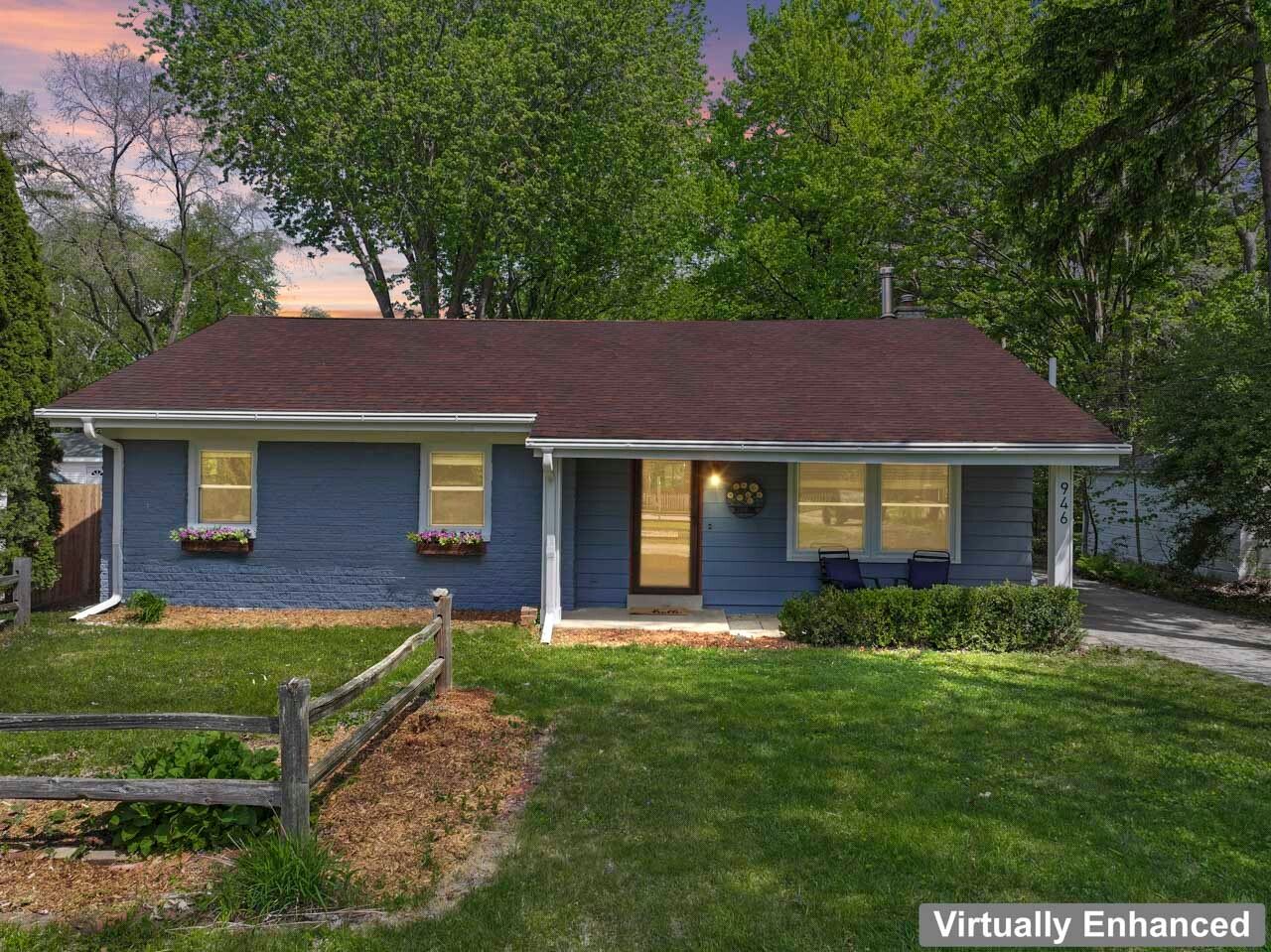 946 W Winchester Road — Libertyville, IL 60048
