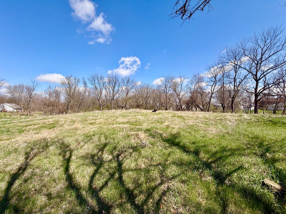 0 Nw 7th Avenue, Aledo, IL 61231
