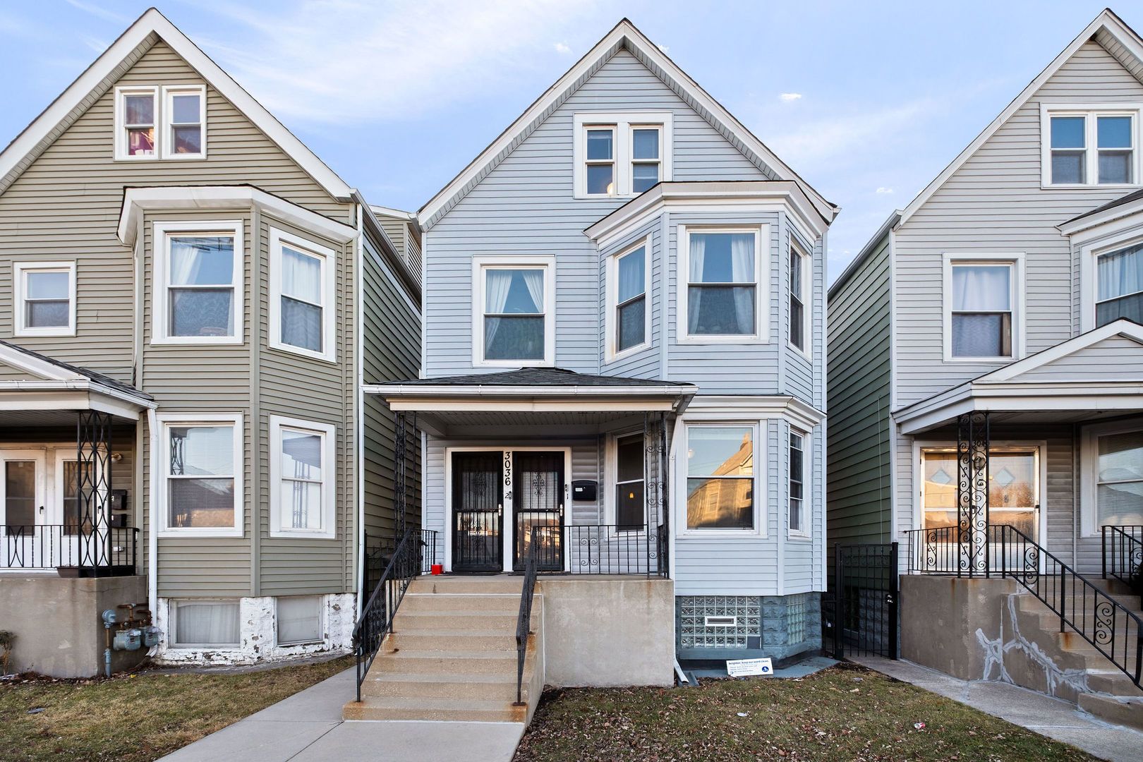 3036 N Kedzie Avenue — Chicago, IL 60618