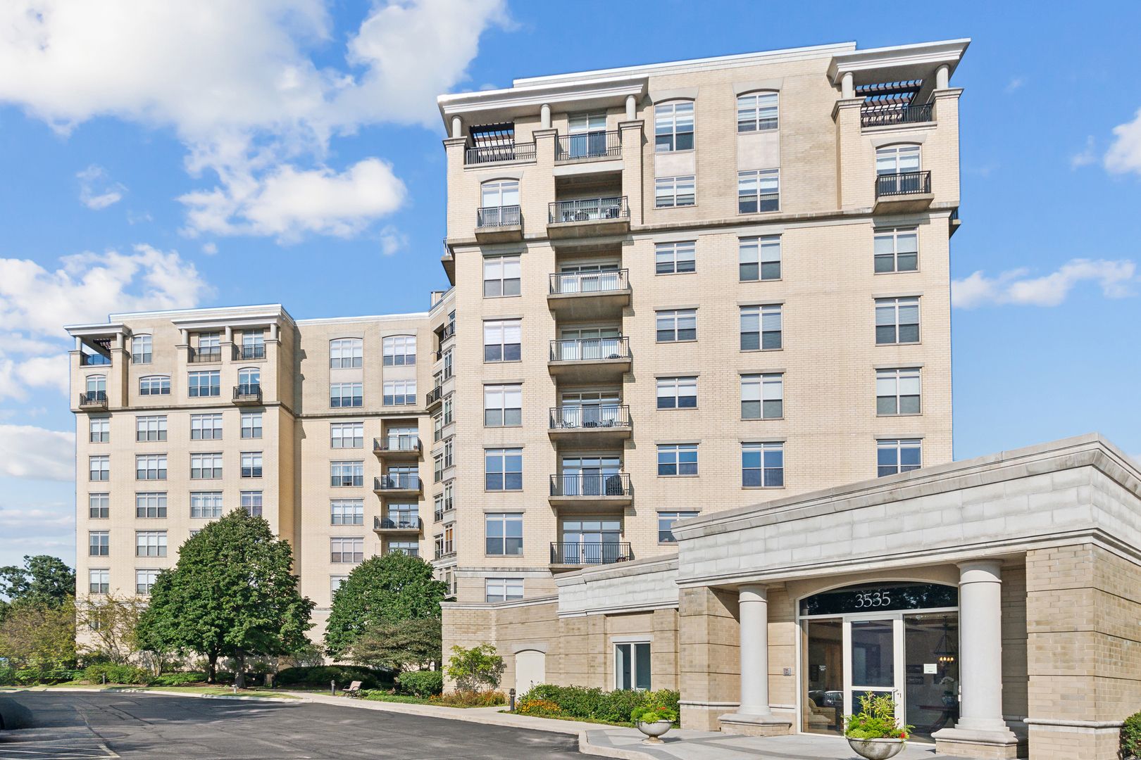 3535 Patten Road #4C — Highland Park, IL 60035