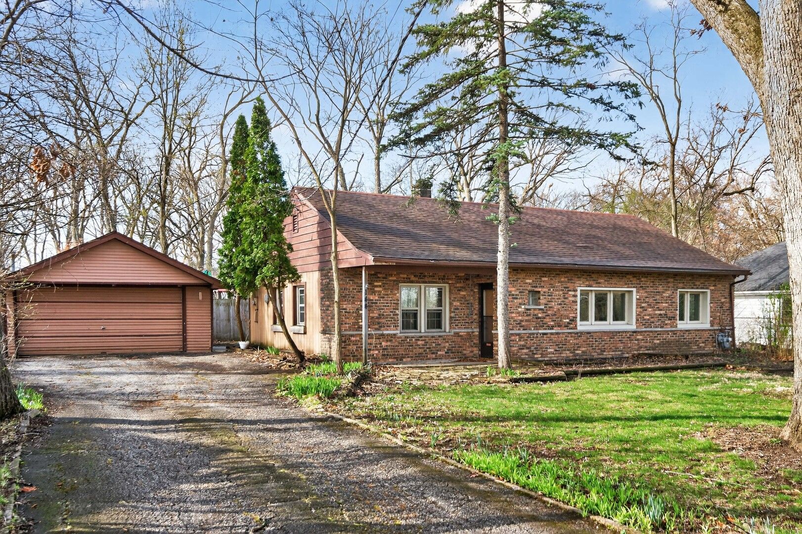 144 School Street — Wood Dale, IL 60191
