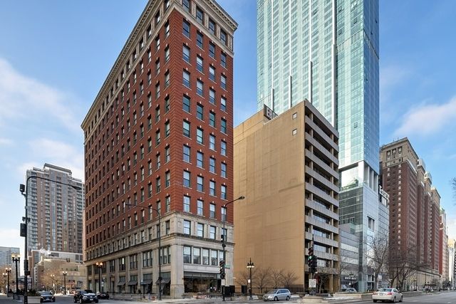 888 Michigan Avenue — Chicago, IL 60605