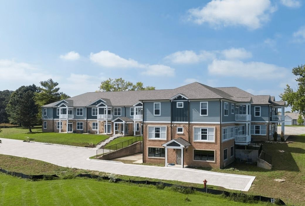 401 Haber Road #204 — Cary, IL 60013