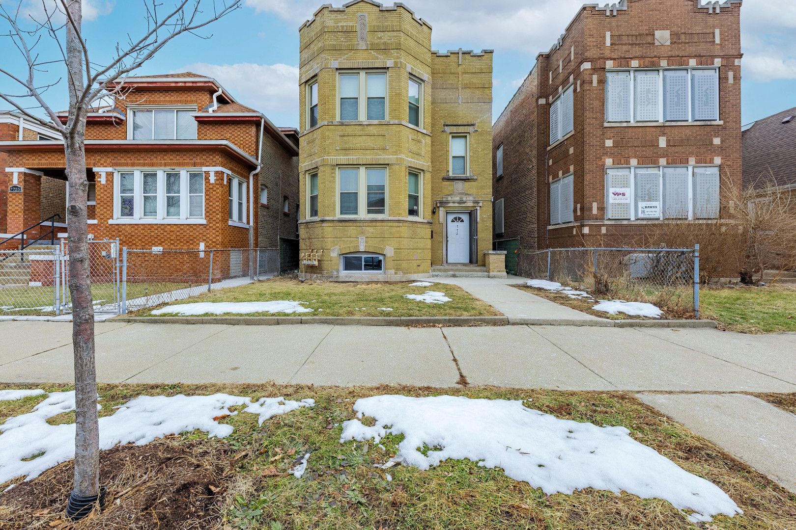 7729 S Laflin Street #2 — Chicago, IL 60620