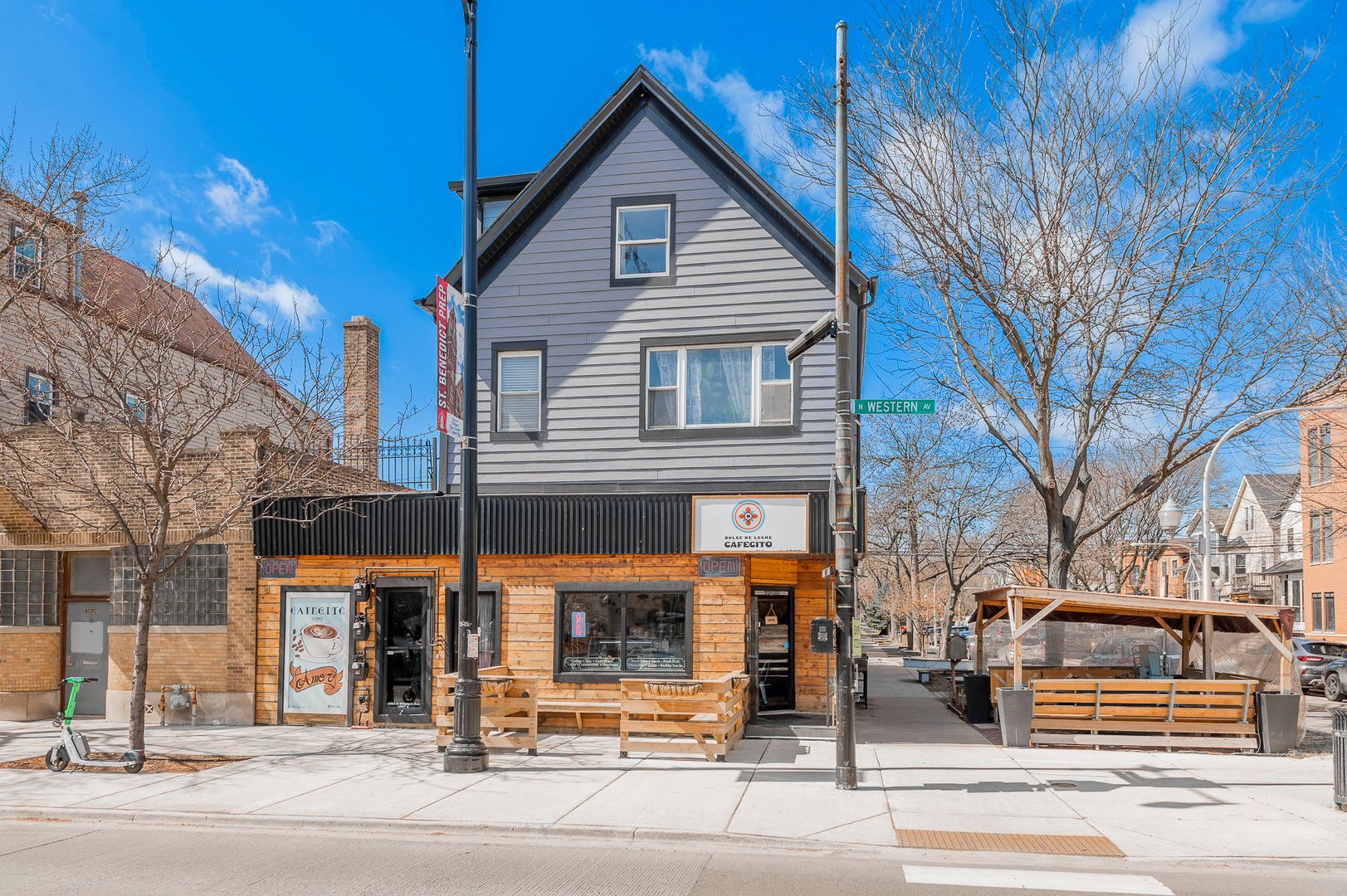 4054 N Western Avenue — Chicago, IL 60618
