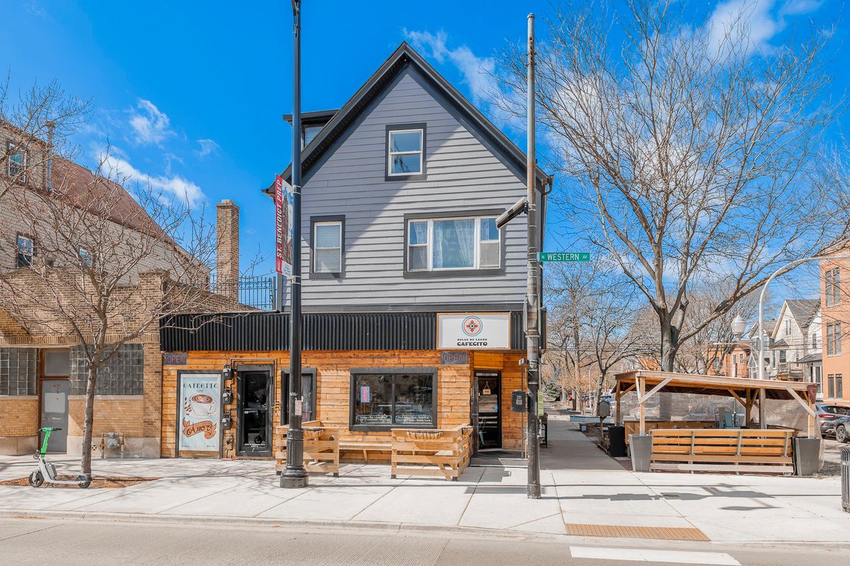 4054 Western Avenue, Chicago, IL 60618