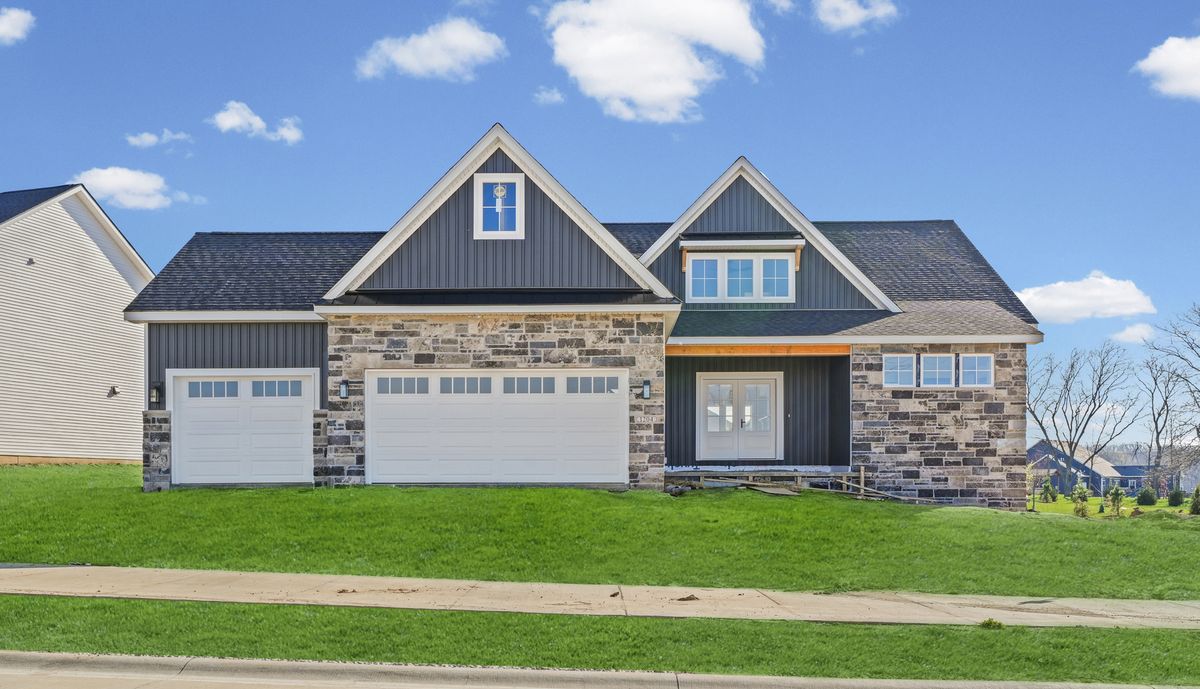 1204 Willowgrove Lane, Mahomet, IL 61853