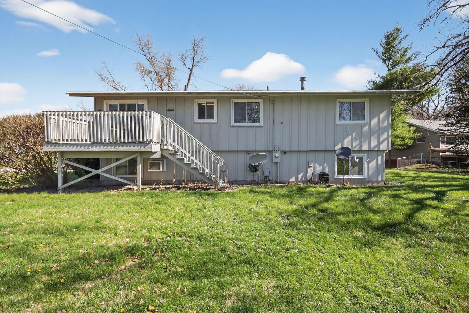 3552 Water Street — Decatur, IL 62526