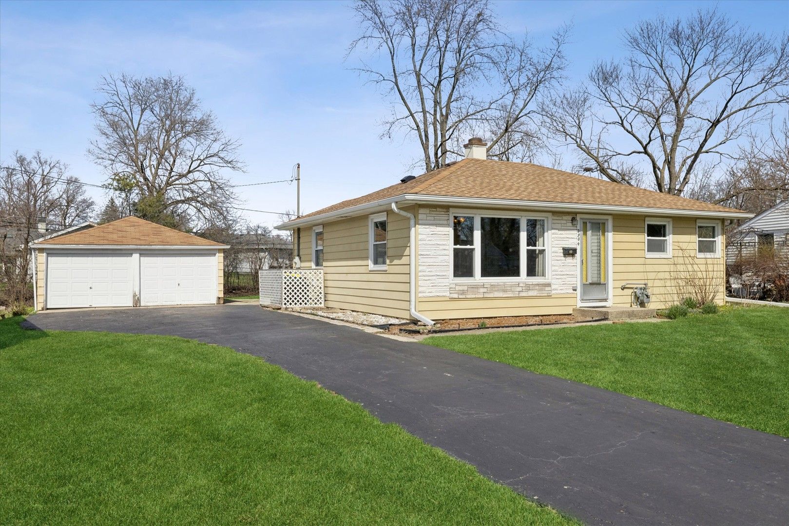2904 Stork Court — Rolling Meadows, IL 60008