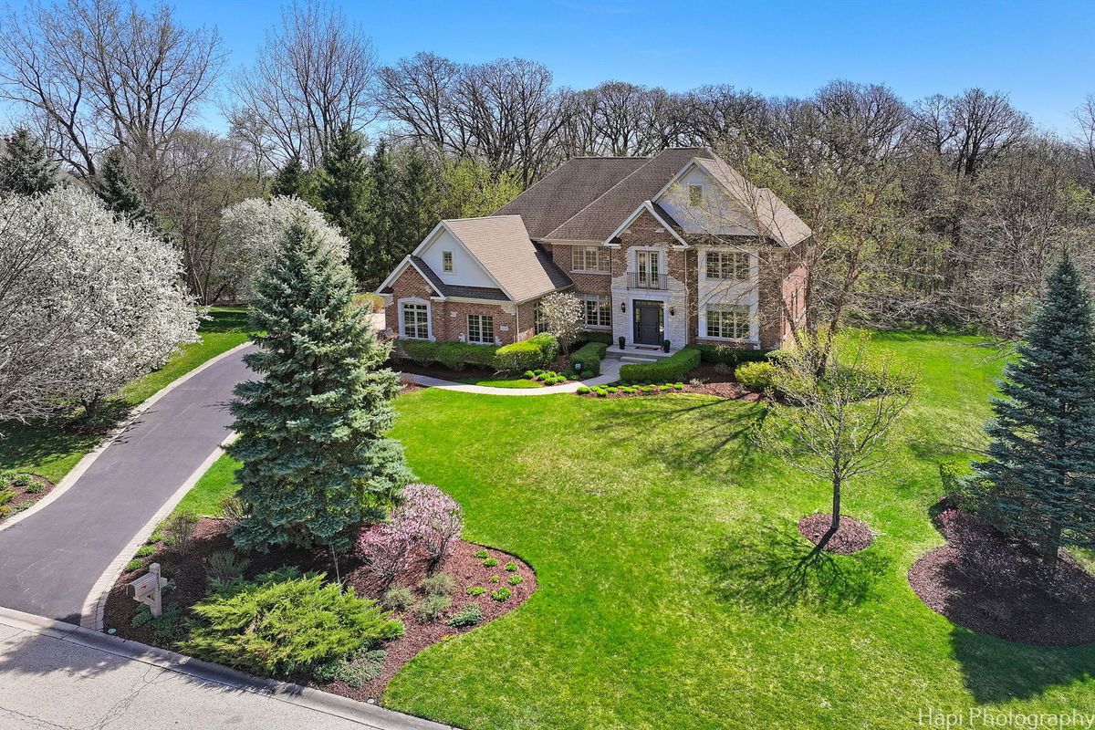 22133 Prairie Lane, Kildeer, IL 60047