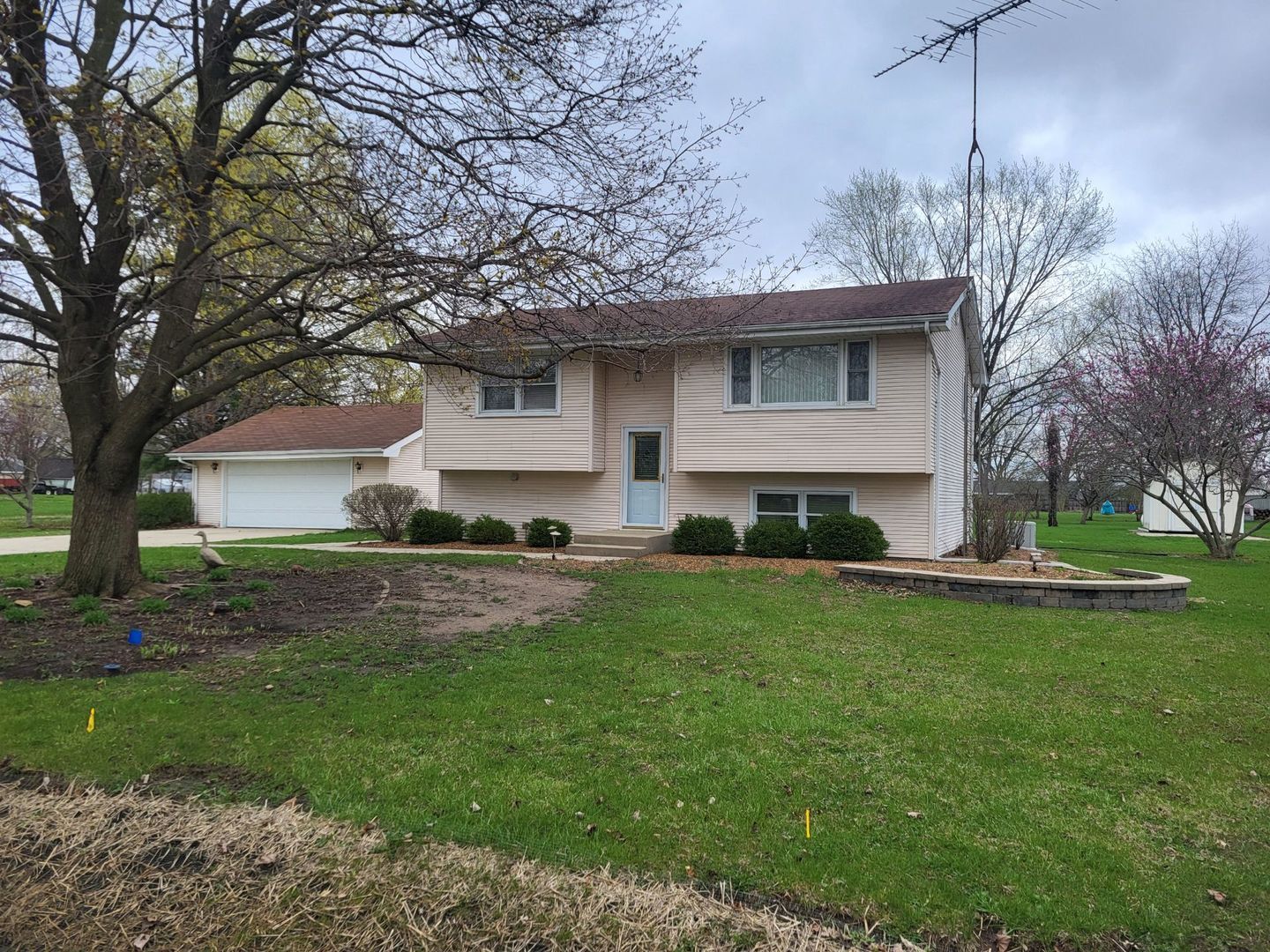 1785 Vista Drive — Wilmington, IL 60481