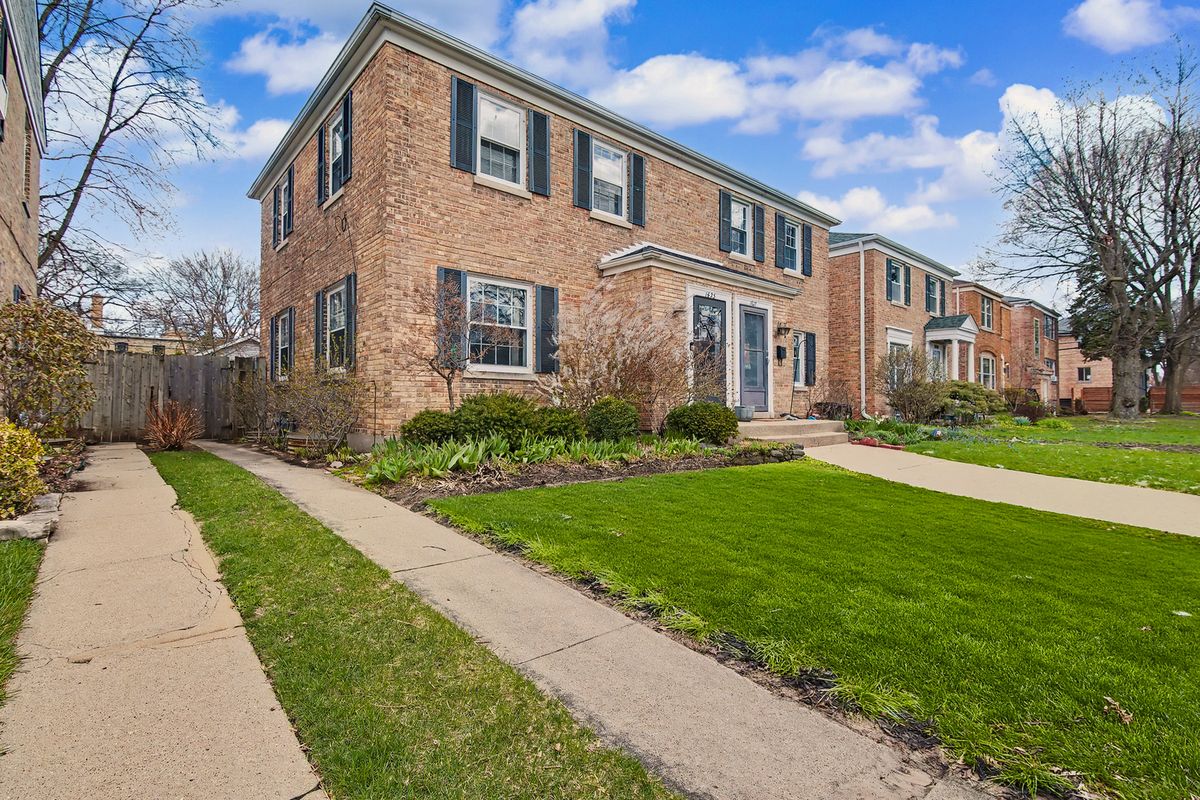 1623 Madison Street, Evanston, IL 60202