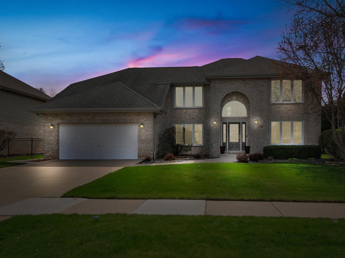 9219 Greenwood Drive — Tinley Park, IL 60487