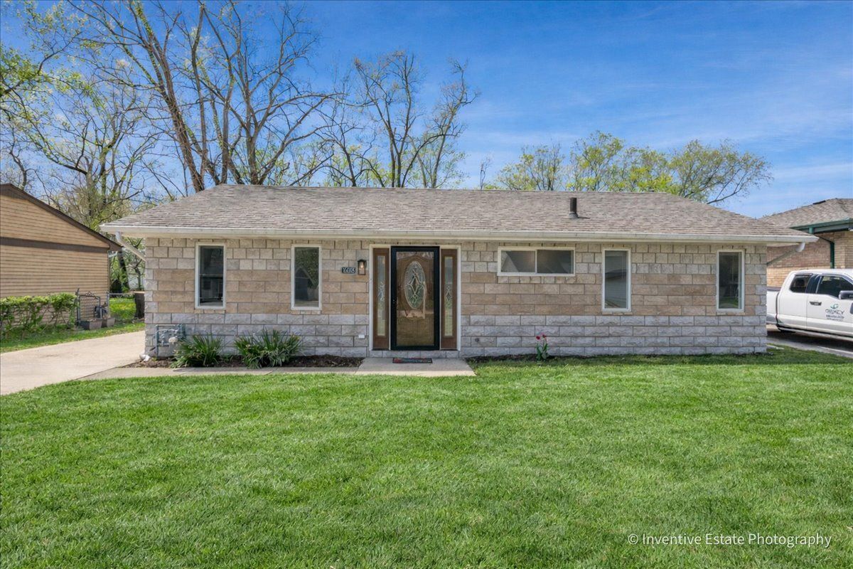 16018 Saint Louis Avenue — Markham, IL 60428