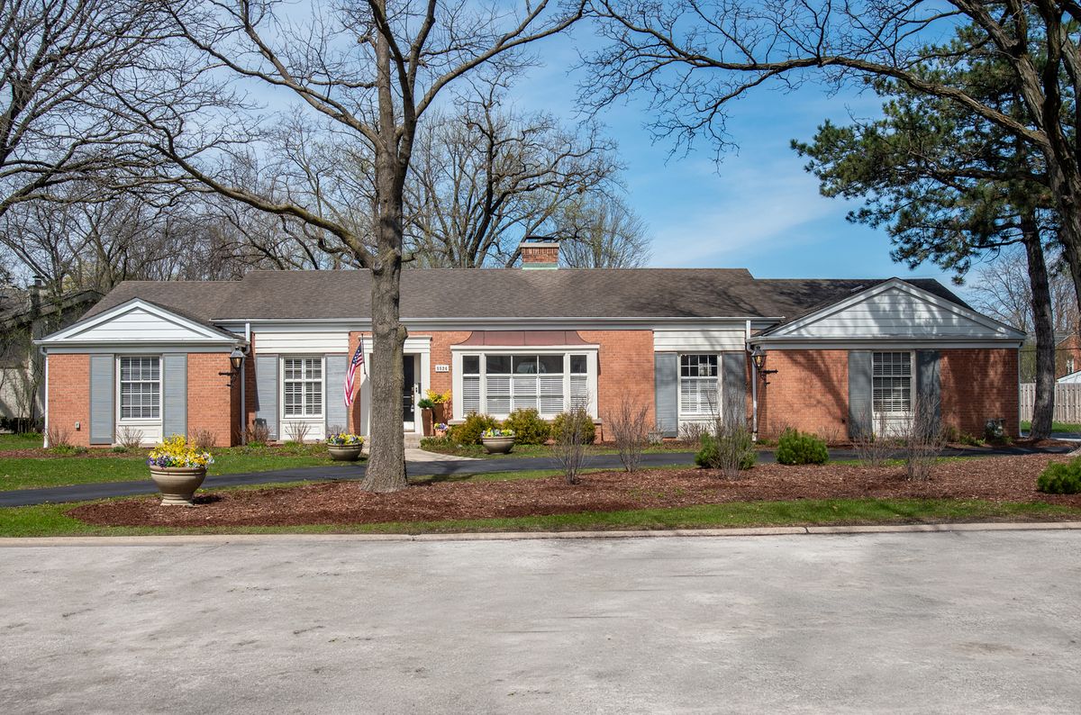 5524 Woodland Drive, Western Springs, IL 60558