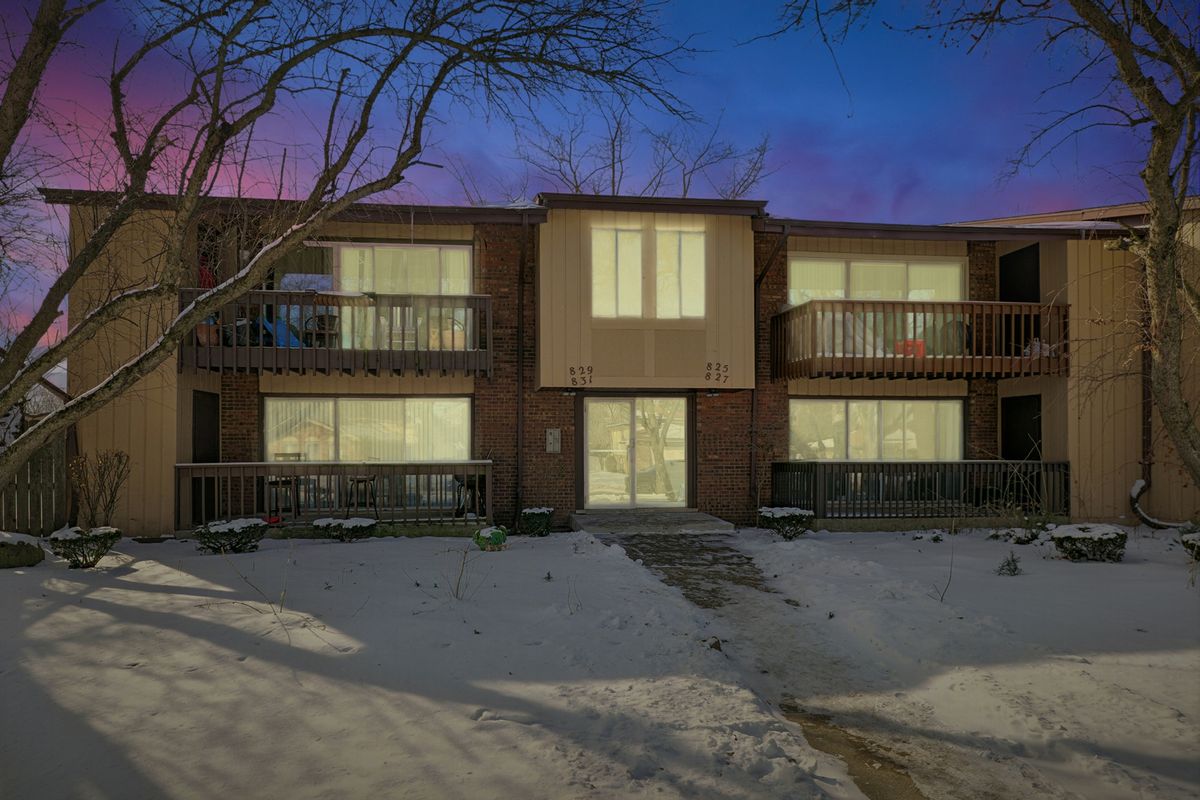 827 194th Street, Glenwood, IL 60425