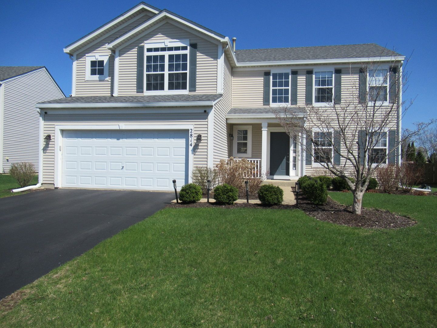 2814 Stonebridge Drive — Plainfield, IL 60586