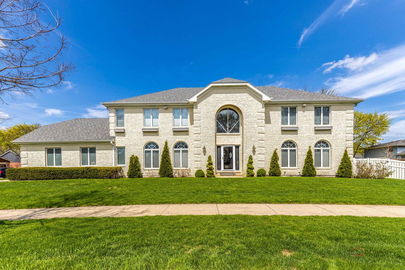1801 N Dover Court — Arlington Heights, IL 60004