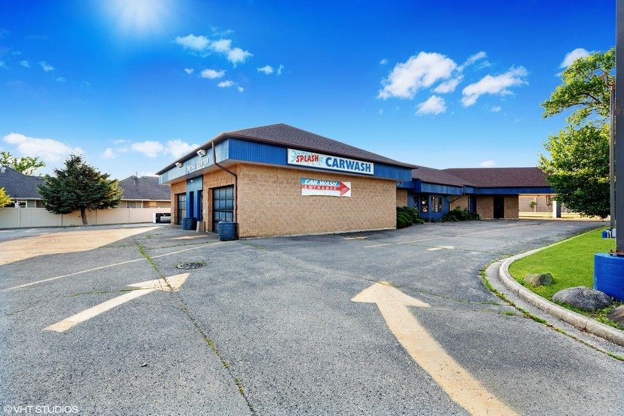 18 W Merchants Drive — Oswego, IL 60543