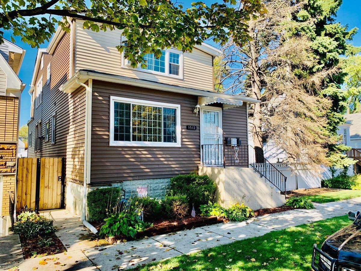 1512 East Avenue — Berwyn, IL 60402