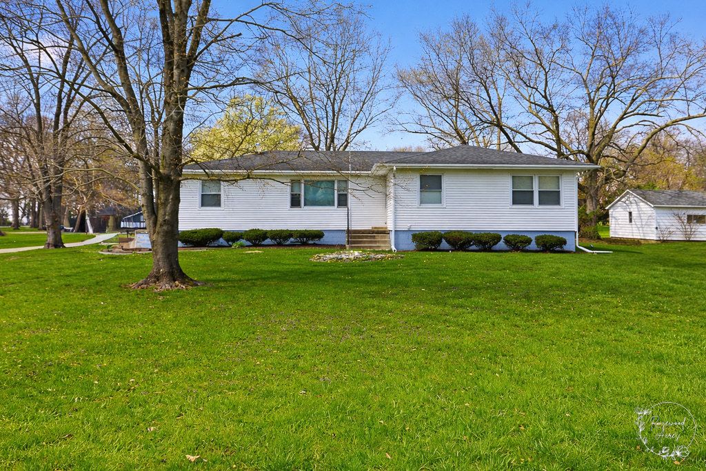 410 S Chicago Street, Rossville, IL 60963
