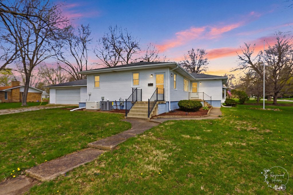 410 S Chicago Street, Rossville, IL 60963